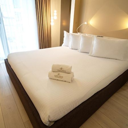 טיראנה Lake Drive Rooms&Apartments מראה חיצוני תמונה